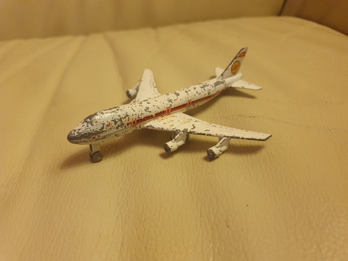 Play airplane boeing - play, me