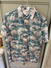 J Crew Mens Liberty Print Hokusai Great Wave Short Sleeve Shirt (S) (USED)