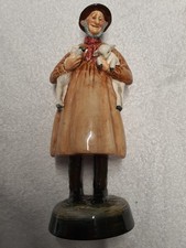 ROYAL DOULTON LAMBING TIME HN