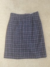 Brora Classic Wool Tweed