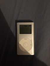 Apple iPod Mini 1st Gen 4GB Silver A1051