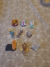 Job Lot Of 9 Vintage Brooches