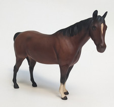 Beswick Mare Facing Right, Head Up Rare Matt Brown, Model 1991 perfect
