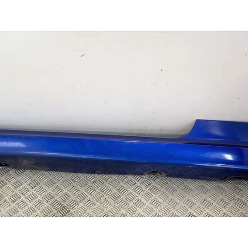 Ford focus side skirt left - side,