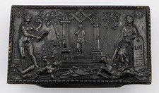 MASONIC PRESSED HORN SNUFF BOX