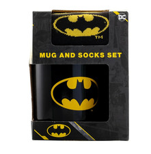 BATMAN LOGO MUG & SOCKS SET MUG NEW 100 % OFFICIAL MERCHANDISE