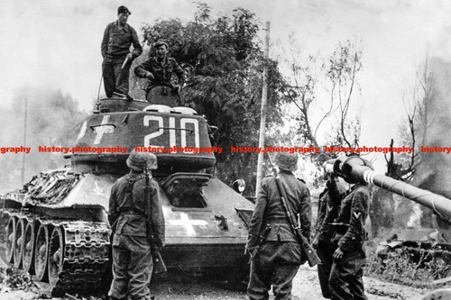 F019831 german soldiers - f019831, at