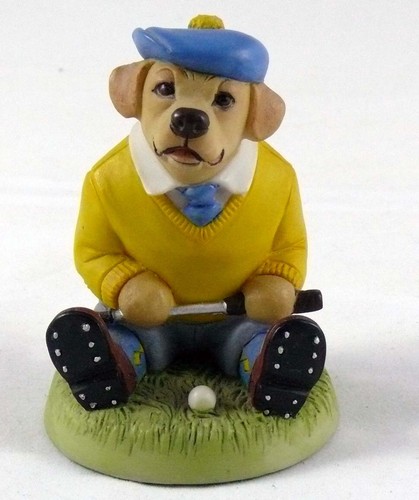 Labrador golfer sitting - labrador,