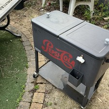 PEPSI-COLA -EMBOSSED-VINTAGE STYLE WHEELED ICE-IDEAL QUIRKY WEDDING PRESENT!