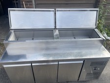 King L7250R Display Refrigerator