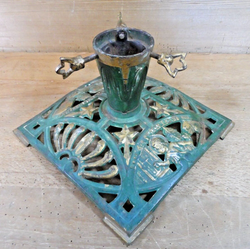 Alt christmas tree stand cast - tree,