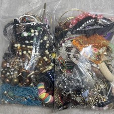 4KG BROKEN Costume Jewellery Mixed Job Lot Bundle Craft Harvest Beads Repair