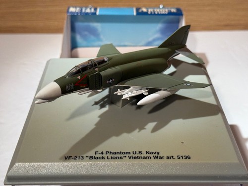 Collection armour 100 4 - armour, f-4