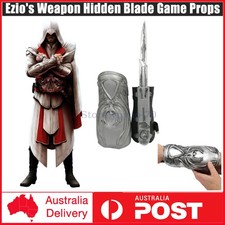 Ezio's Weapon Hidden Blade