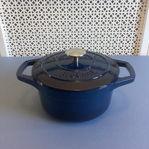 Procook cast iron cassarole
