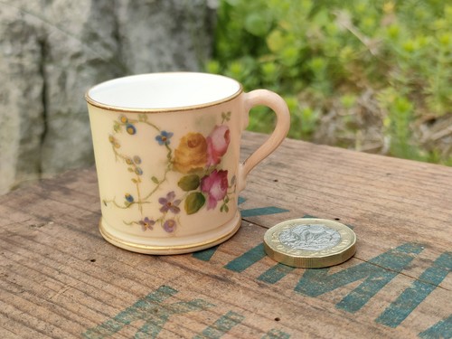 Antique royal worcester blush - royal,