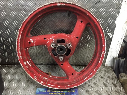 Yamaha fzr400 back wheel - back,