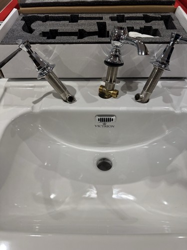 Victorian bathrrom sink with - sink,