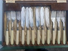 Vintage Fish Cutlery 12-Piece
