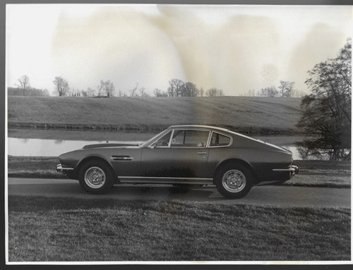 Aston martin coupe - v8, c1977