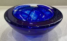 Large Kosta Boda Atoll cobalt blue swirl bowl, designed by Anna Ehrner.