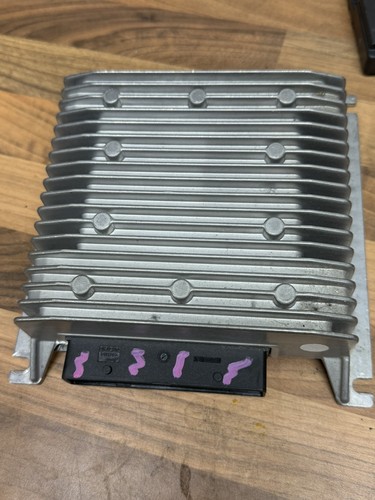 Scirocco dynaudio amplifer - vw,