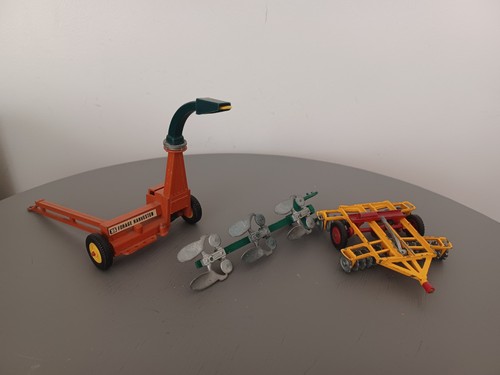 Corgi britains die cast - corgi, die-cast