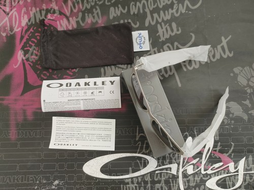Rare oakley frogskins raw - rare,