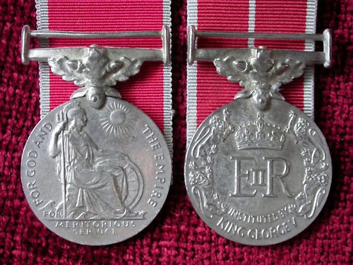 Replica copy qeii british - copy,