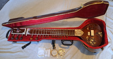 Excellent Classical Indian Student Sitar with Slightly Damaged Hardcase