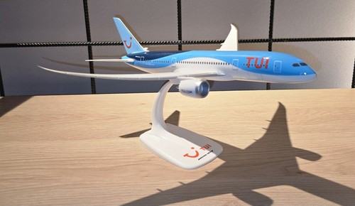 Tui boeing 787 dreamliner - boeing,