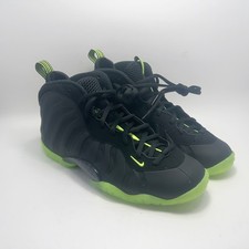 Nike Foamposite One GS Black Volt Basketball Shoes HF0977-001 Size 6Y / WMNS 7.5