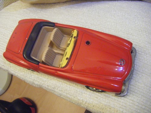 Vintage schuco red mercedes - vintage,