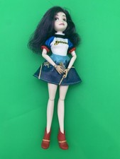 Disney Descendants Evie Doll w
