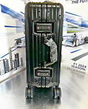 1 x  Aluminum Style Carry