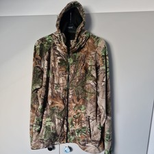 Swedteam Real Tree Camo Fleece .. Size Medium Great condition. Hunting/Fishing.