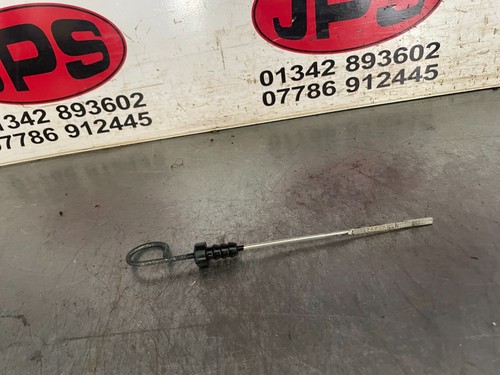 Engine oil dipstick