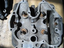 Honda XR350 XR 350 1984 Head rocker cover and rockers