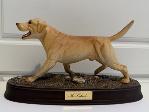 Beswick labrador dog - labrador,