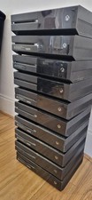 JOBLOT of Xbox 1, and 1s, xbox