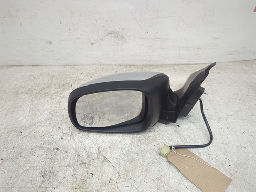 Suzuki swift door - door, left