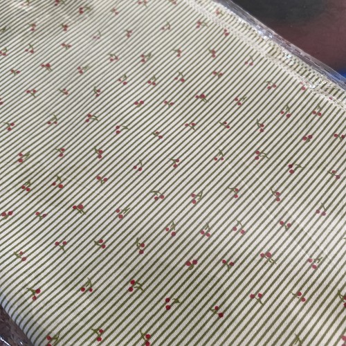 Very petit pretty pattern - very,