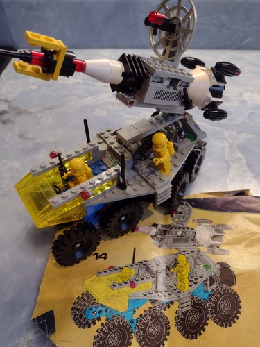 Lego space mobile rocket - space,