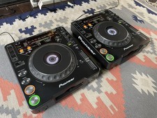 2x Pioneer CDJ 1000 Mk3