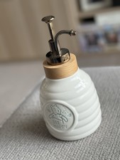 Walt Disney World Bee Happy