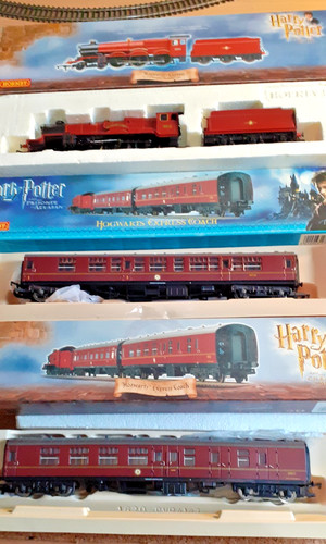 Hornby gauge r2337 hogwarts - gauge,