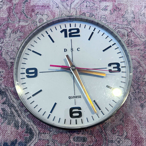 Vintage retro dsc quartz - vintage, round