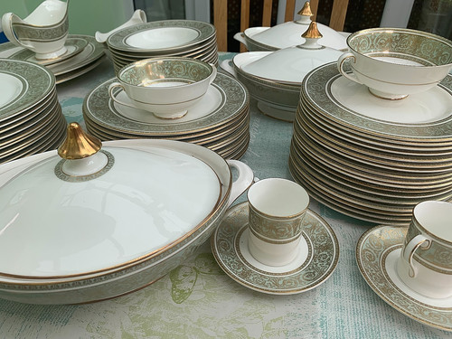 Royal doulton english - royal,