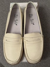 *Worn Once* PILI PALA cream Leather shoes Size 5 EU 38 Flat Moccasin Rubber Sole