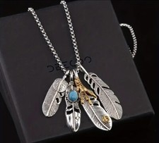 Feathers & Eagles Claw Silver